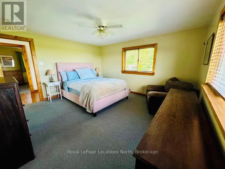 569513 6th Side Road, Blue Mountains, Ontario  N0H 2E0 - Photo 18 - X12564346