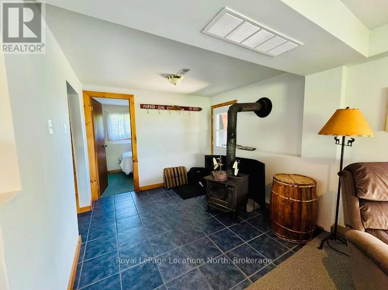 569513 6th Side Road, Blue Mountains, Ontario  N0H 2E0 - Photo 22 - X12564346