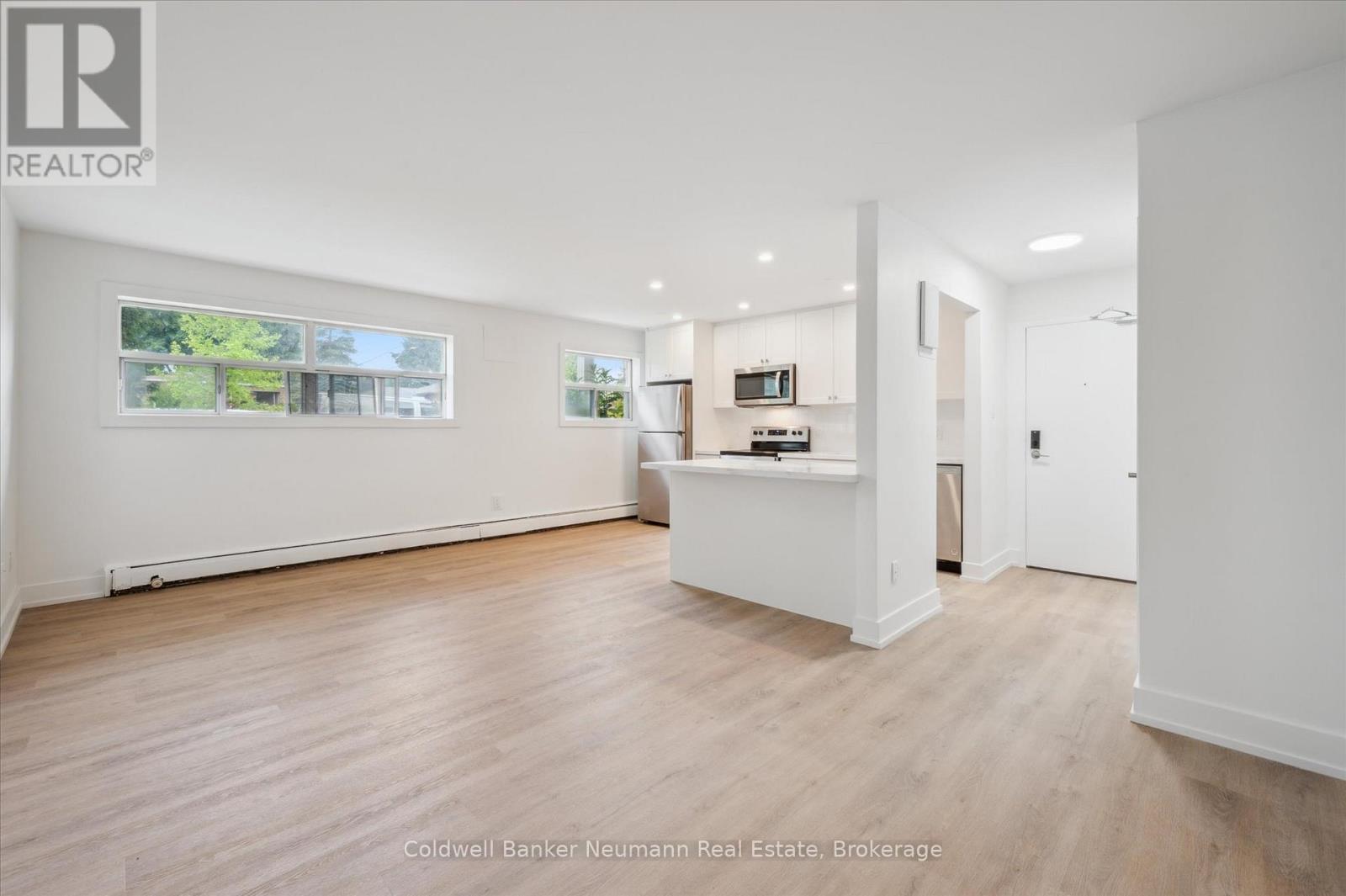 104 - 10 GLENBROOK DRIVE, guelph (victoria north), Ontario