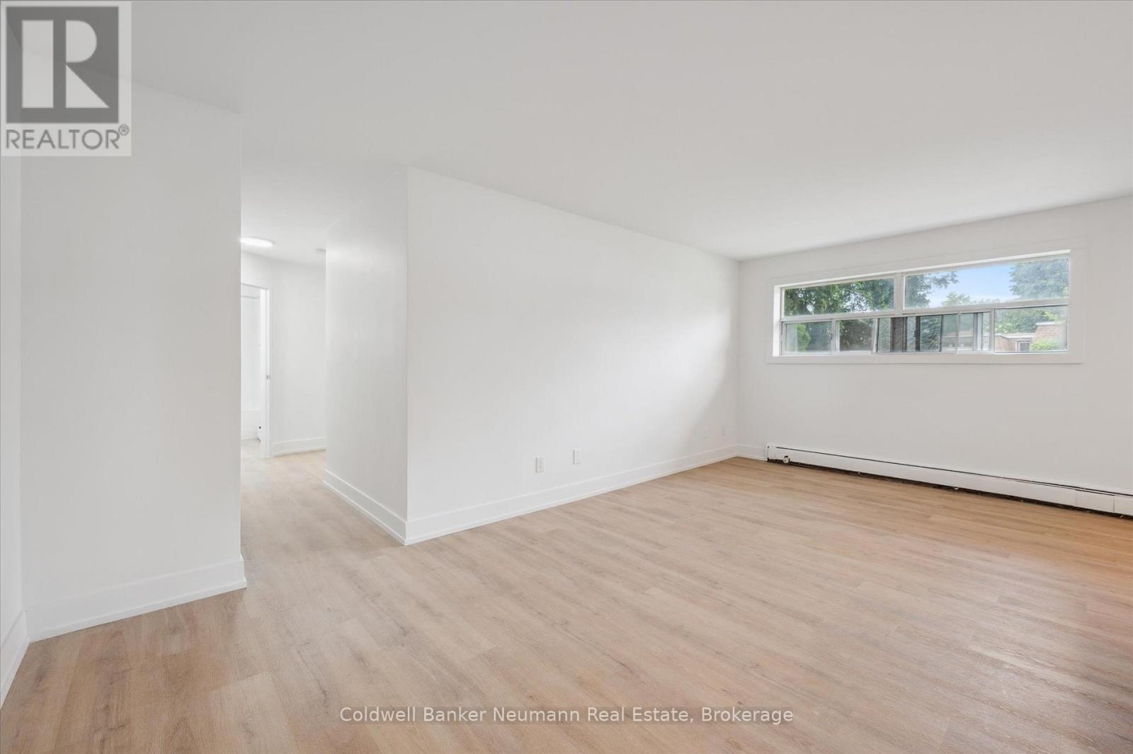 104 - 10 Glenbrook Drive, Guelph, Ontario  N1E 1A9 - Photo 12 - X12564352