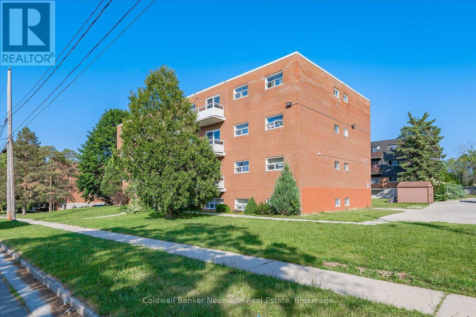 104 - 10 Glenbrook Drive, Guelph, Ontario  N1E 1A9 - Photo 2 - X12564352