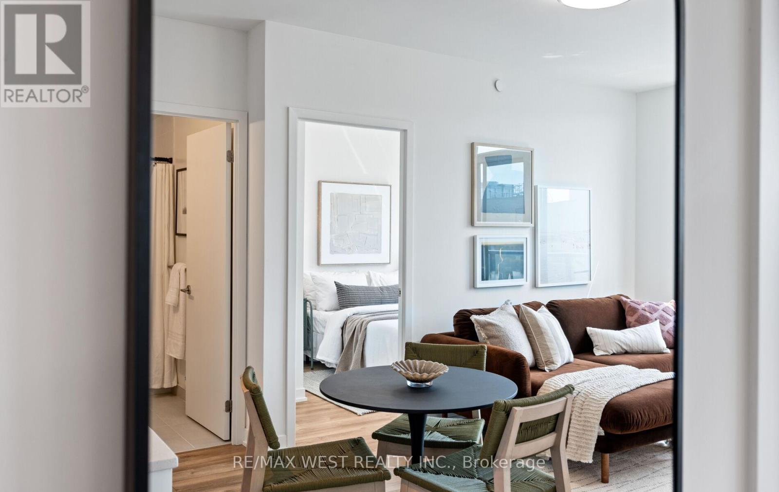 1103 - 1808 St Clair Avenue W, Toronto, Ontario  M6N 0C1 - Photo 21 - W12564068