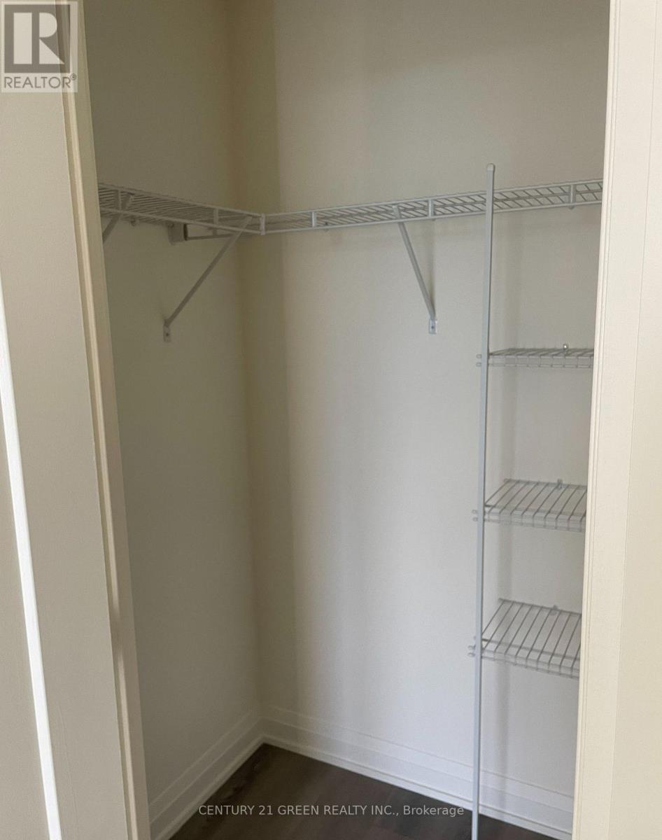 620 - 509 Dundas Street W, Oakville, Ontario  L6M 4M2 - Photo 5 - W12564072