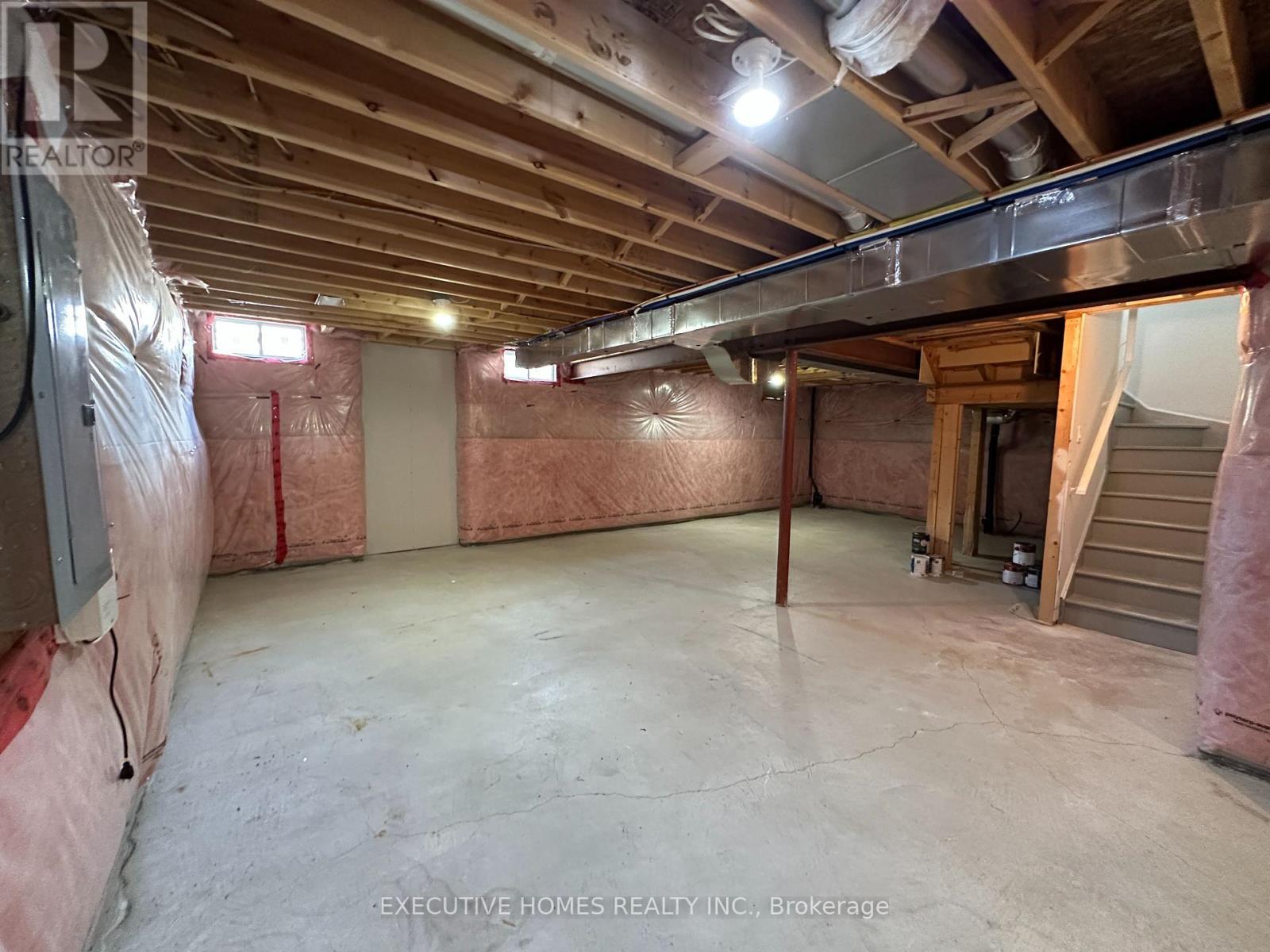 21 Elmcrest Drive, Brampton, Ontario  L6Y 0H7 - Photo 36 - W12564080