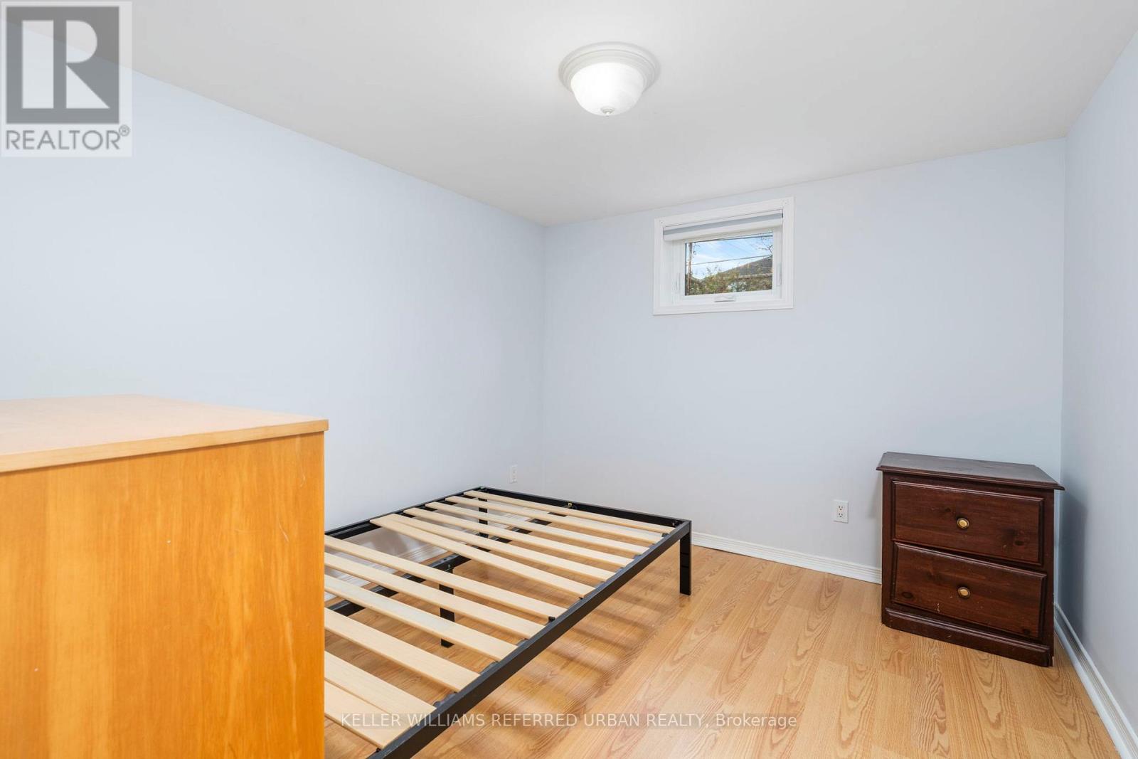 Lower - 39 Cayuga Avenue, Toronto, Ontario  M6N 2G2 - Photo 9 - W12564098