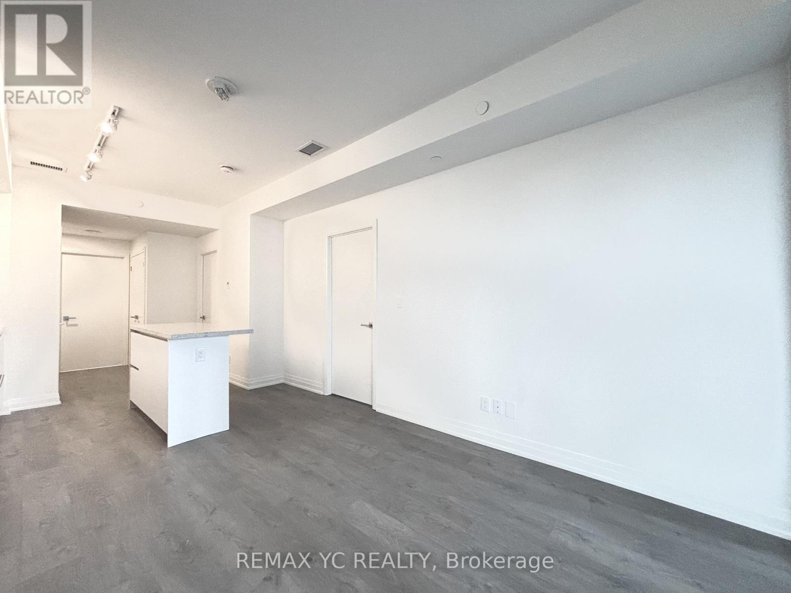 2410 - 4015 The Exchange, Mississauga, Ontario  L5B 0N9 - Photo 6 - W12564152