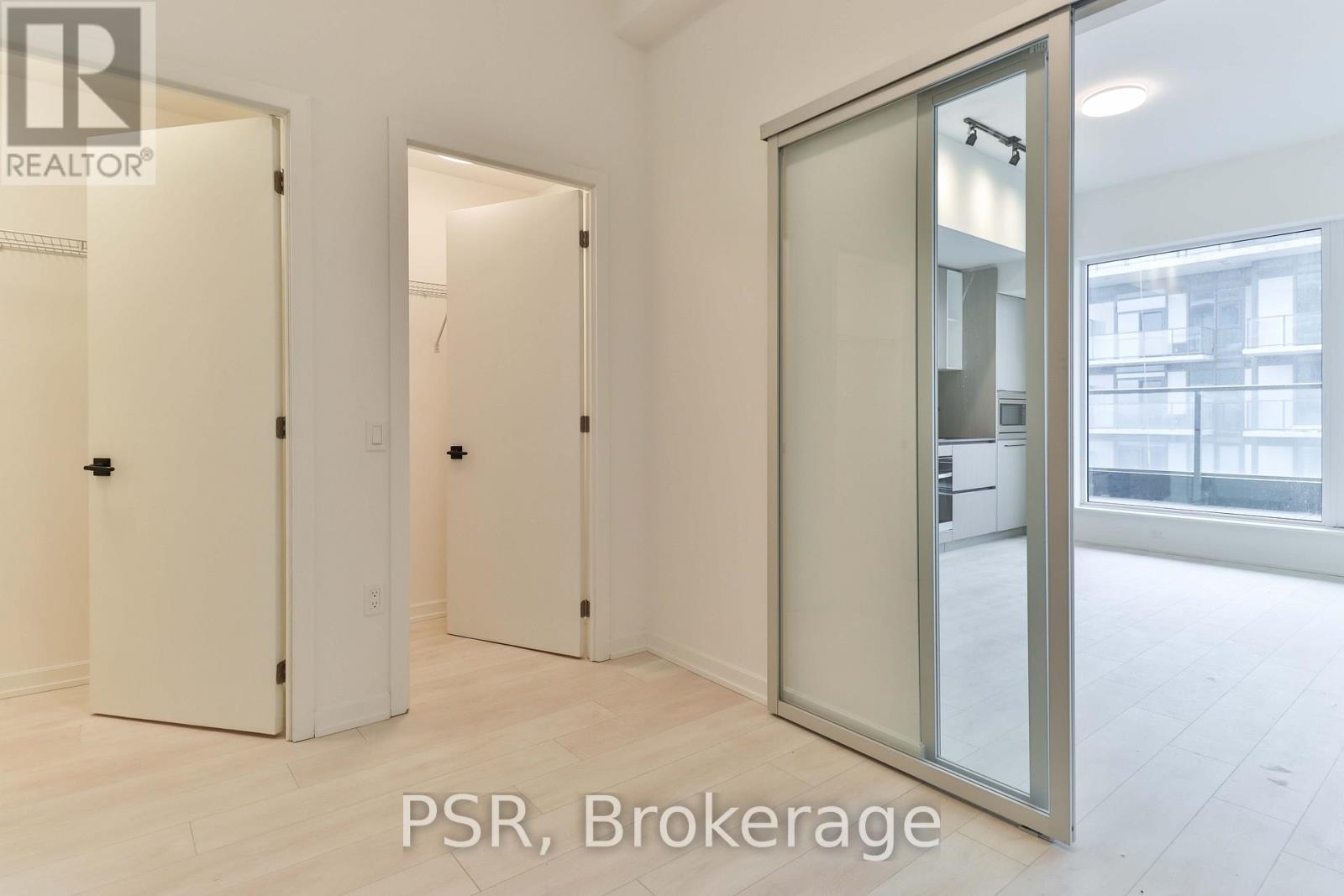 2310 - 1285 Dupont Street, Toronto, Ontario  M6H 0E3 - Photo 18 - W12564190