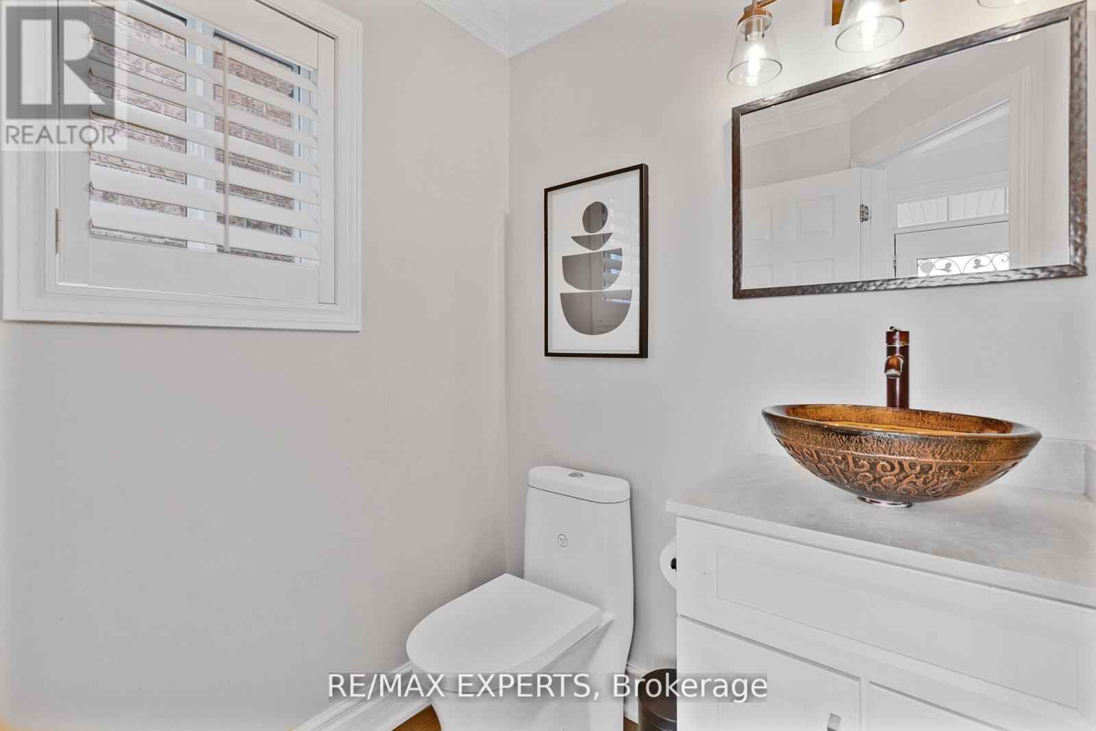 4643 Harbottle Road, Burlington, Ontario  L7M 0E2 - Photo 13 - W12564204