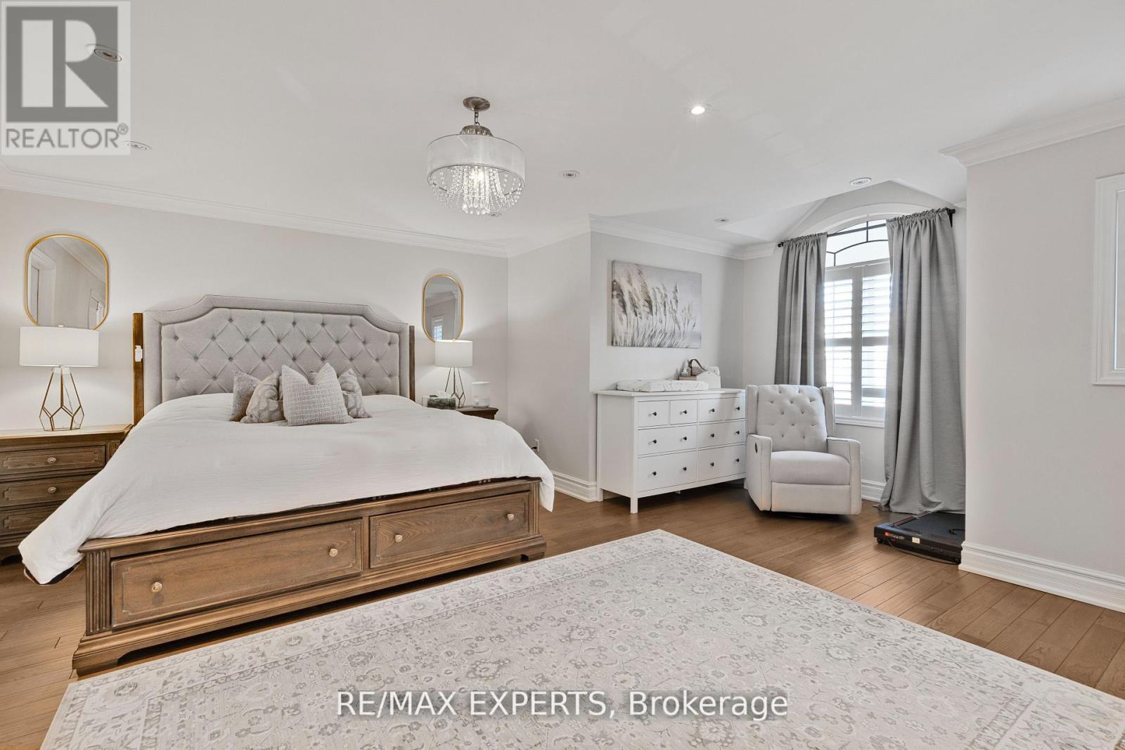 4643 Harbottle Road, Burlington, Ontario  L7M 0E2 - Photo 15 - W12564204