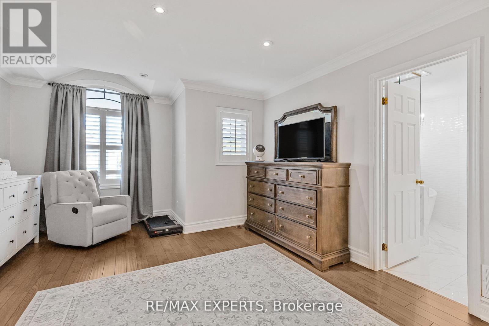 4643 Harbottle Road, Burlington, Ontario  L7M 0E2 - Photo 17 - W12564204