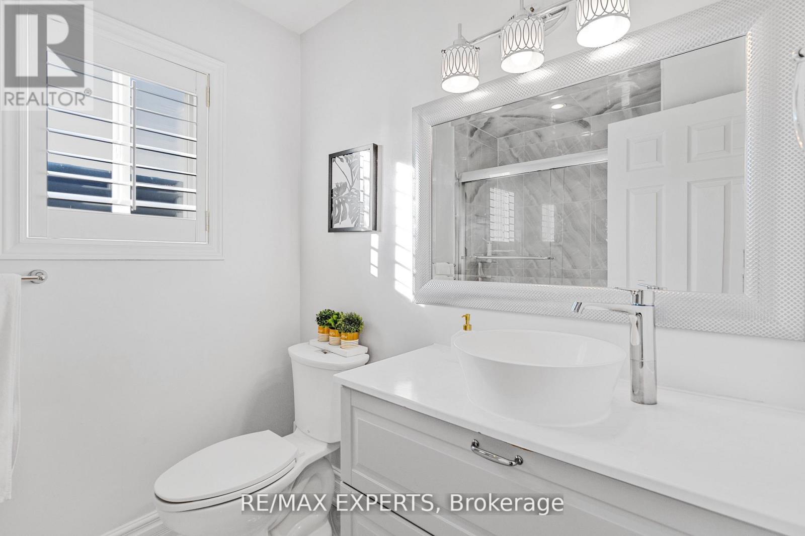 4643 Harbottle Road, Burlington, Ontario  L7M 0E2 - Photo 22 - W12564204