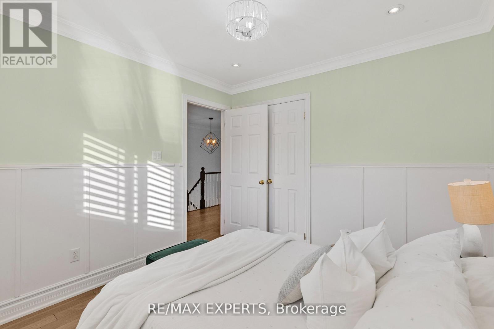 4643 Harbottle Road, Burlington, Ontario  L7M 0E2 - Photo 26 - W12564204