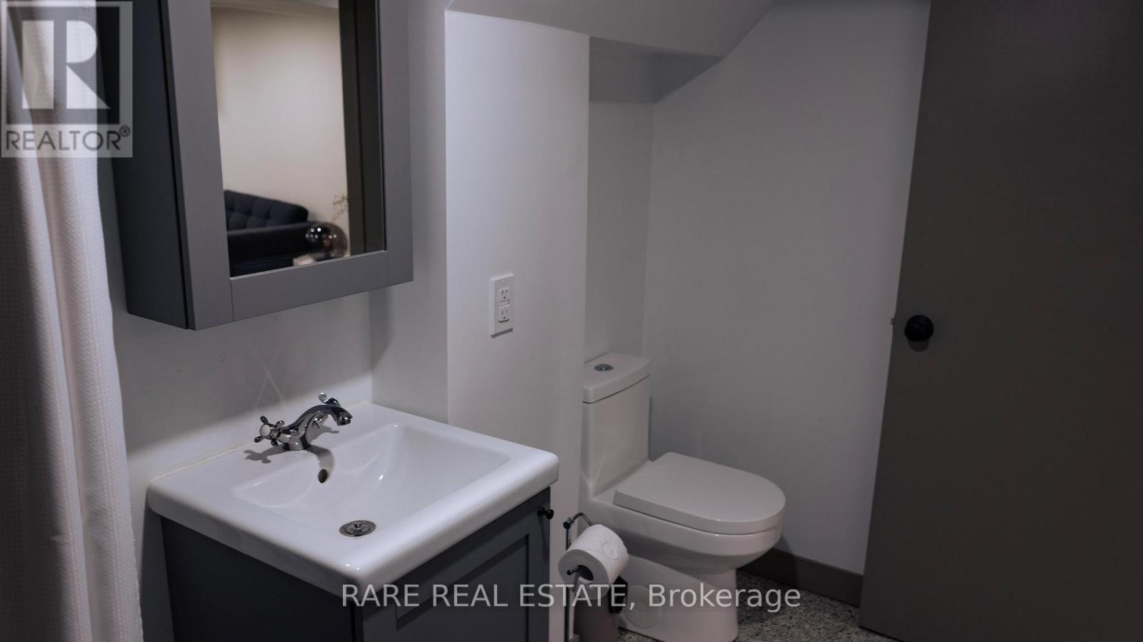 Basement - 33 Juliet Crescent, Toronto, Ontario  M6M 1N5 - Photo 7 - W12564212