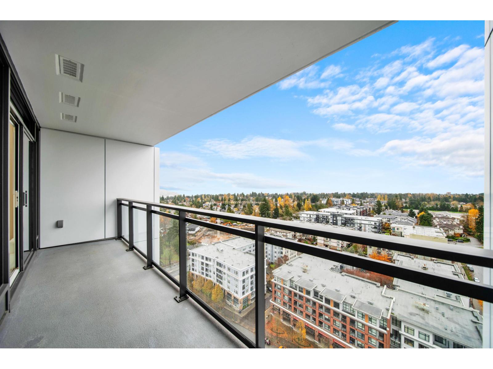 2101 13675 107a Avenue, Surrey, British Columbia V3T 0X2 - Photo 17 - R3068549