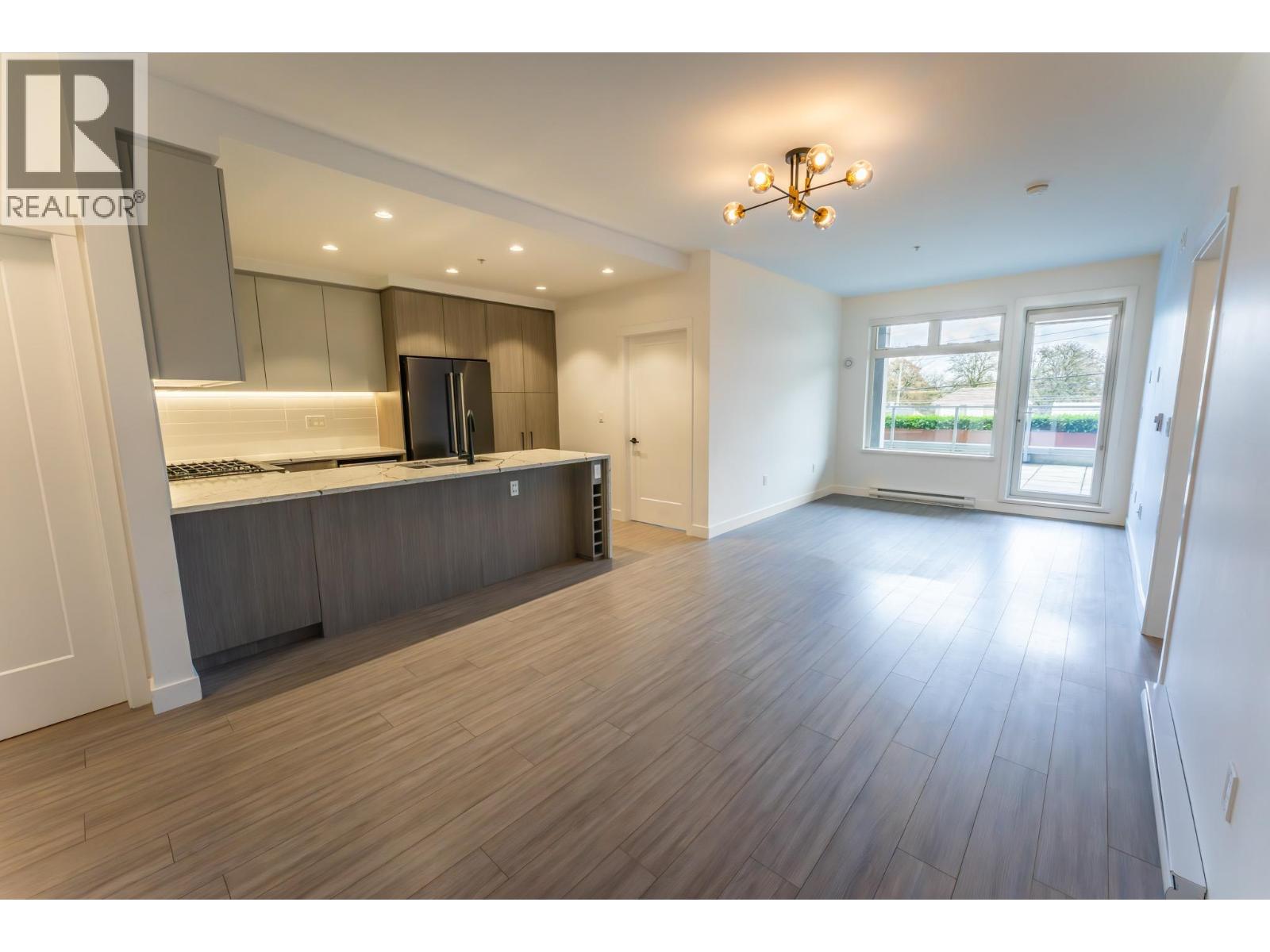 202 2408 Grant Street, Vancouver, British Columbia  V5K 3G4 - Photo 4 - R3058339