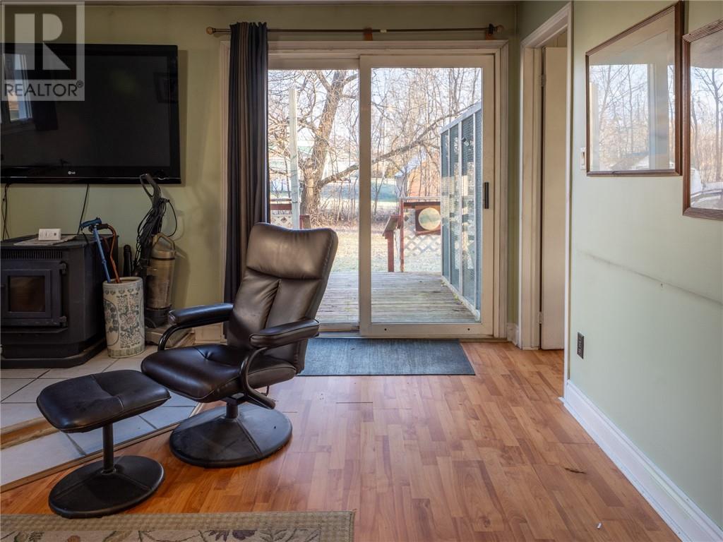 110 Walcot, Manitowaning, Ontario  P0P 1N0 - Photo 29 - 2125723