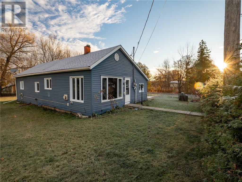 110 Walcot, Manitowaning, Ontario  P0P 1N0 - Photo 45 - 2125723