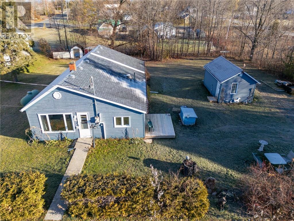 110 Walcot, Manitowaning, Ontario  P0P 1N0 - Photo 8 - 2125723