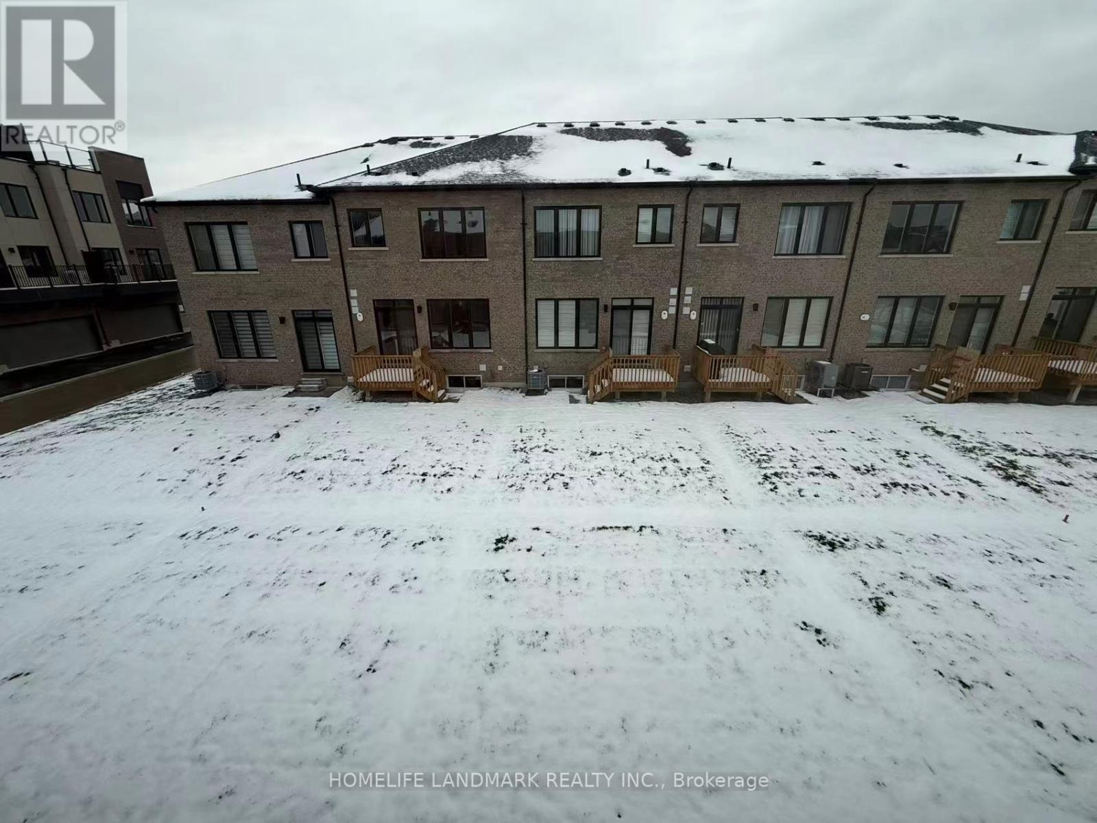 9 Harvey Bunker Crescent, Markham, Ontario  L6C 3M7 - Photo 11 - N12562186