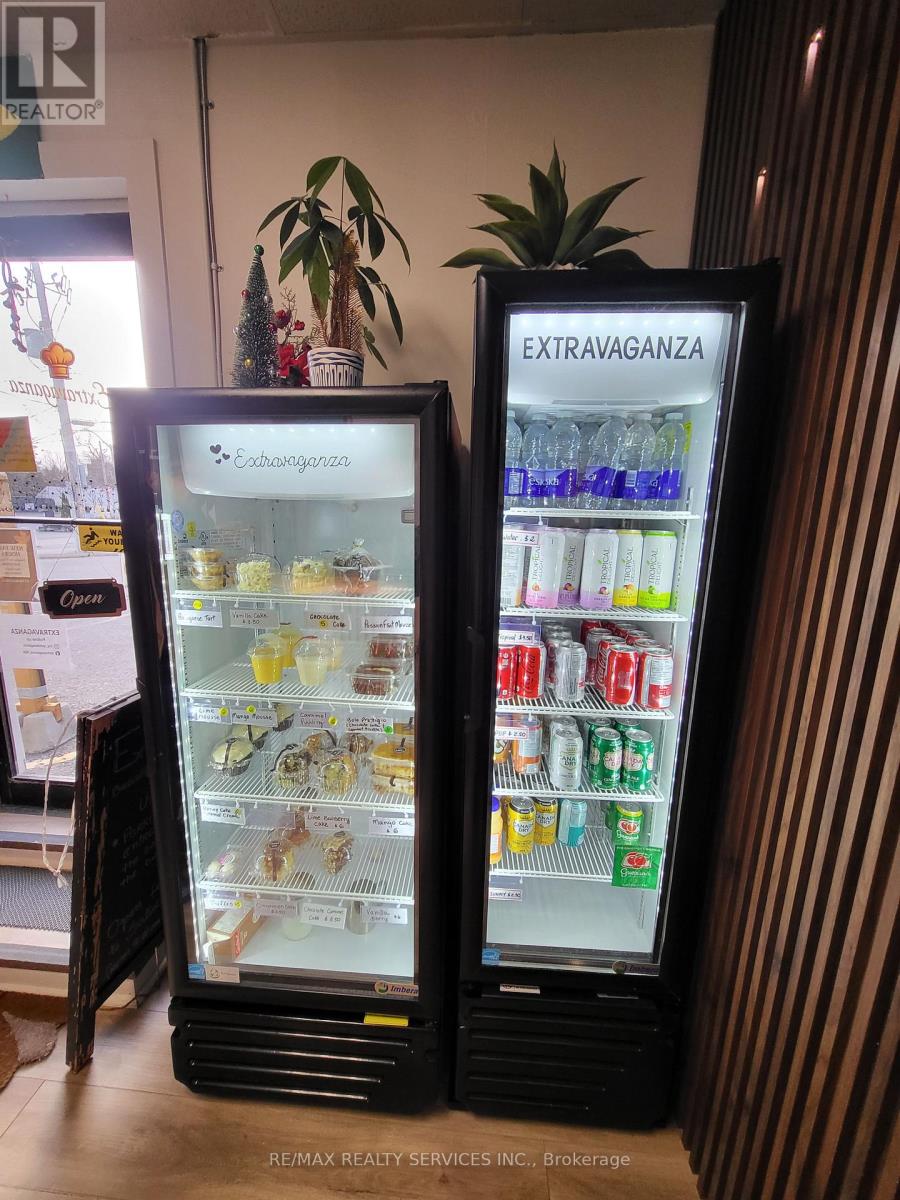 109 - 28 Mill Street, Orangeville, Ontario  L9W 2M3 - Photo 6 - W12564222