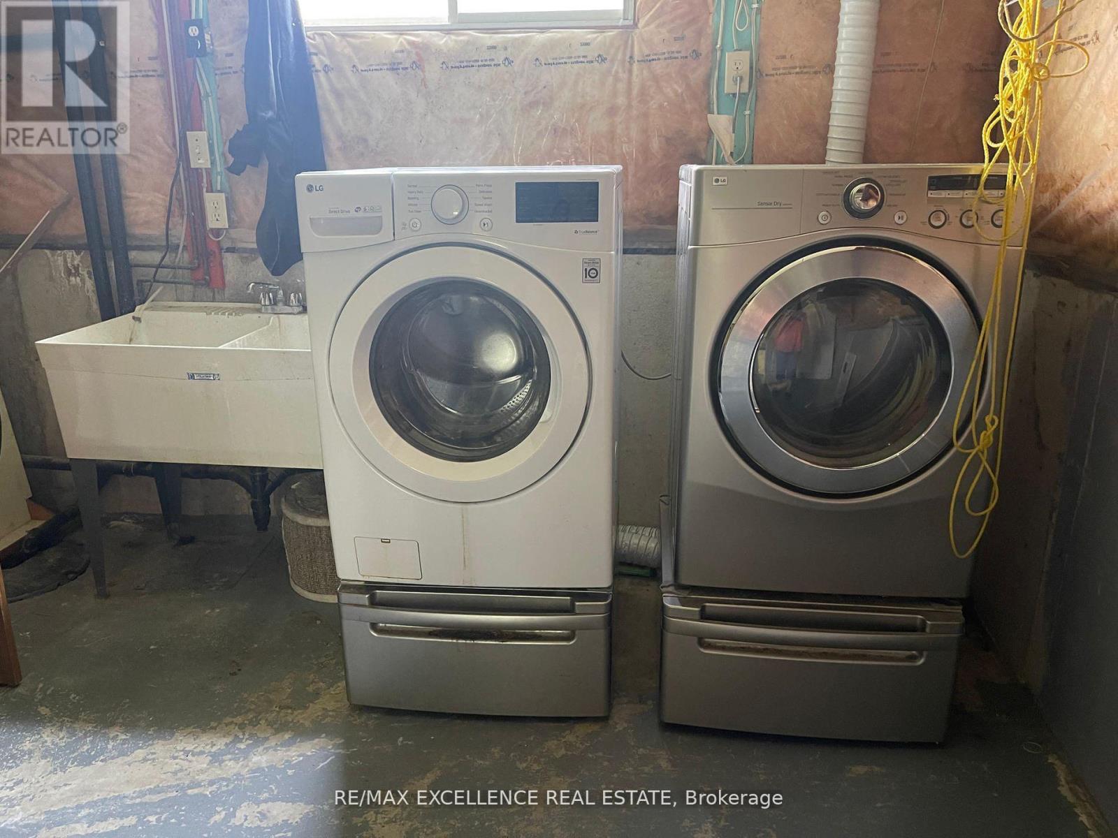 Photo 26 of 35 for 1595 Borden Street