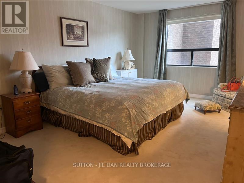 214 - 300 Everglade Crescent, London North, Ontario  N6H 4P8 - Photo 7 - X12564328