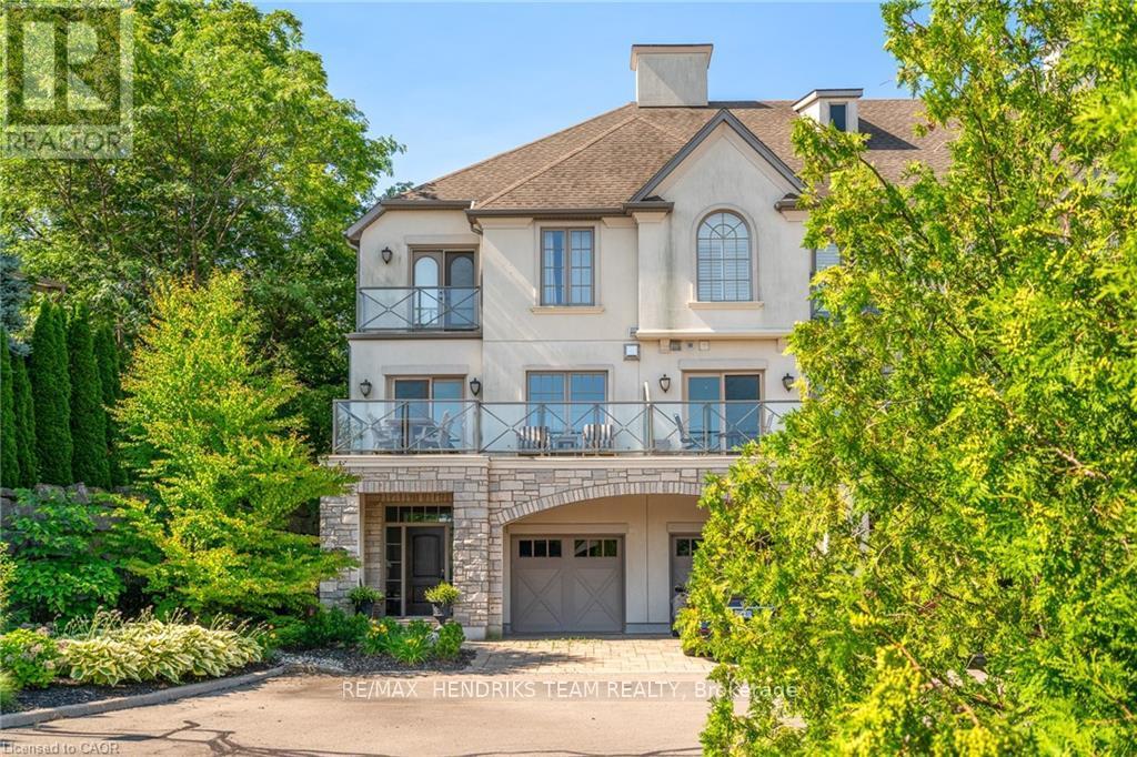 20 - 19 LAKE STREET, Grimsby, Ontario