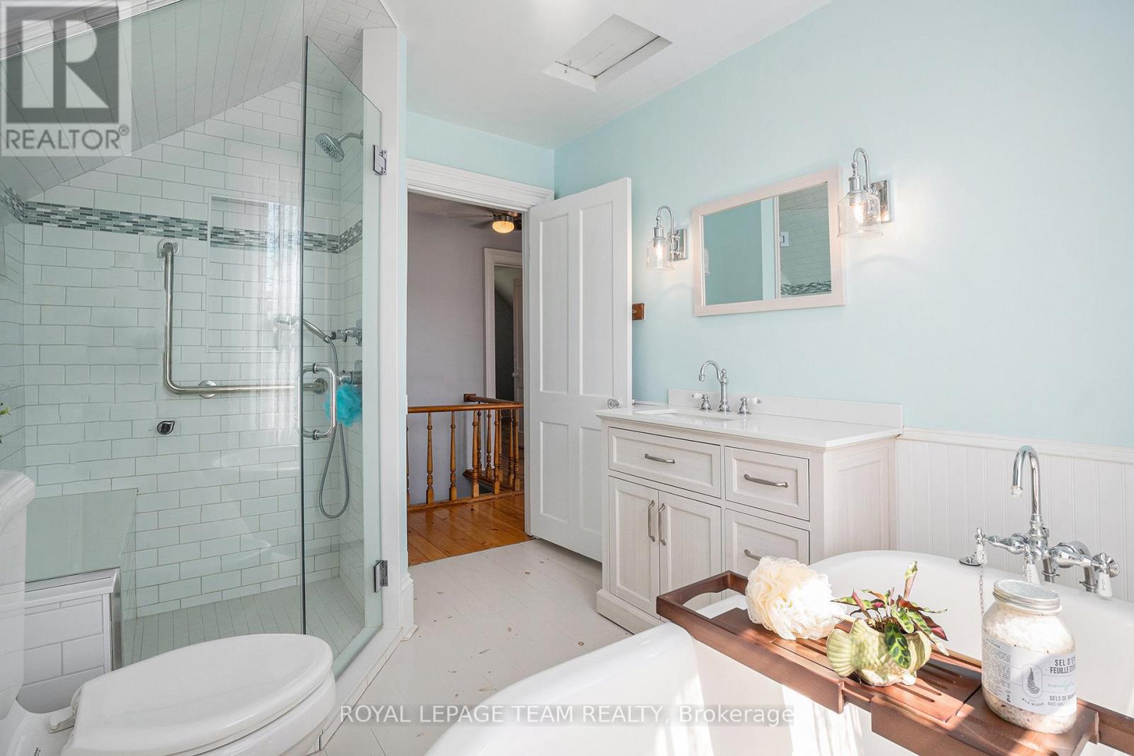 20468 7, Tay Valley, Ontario  K0H 2B0 - Photo 18 - X12564280