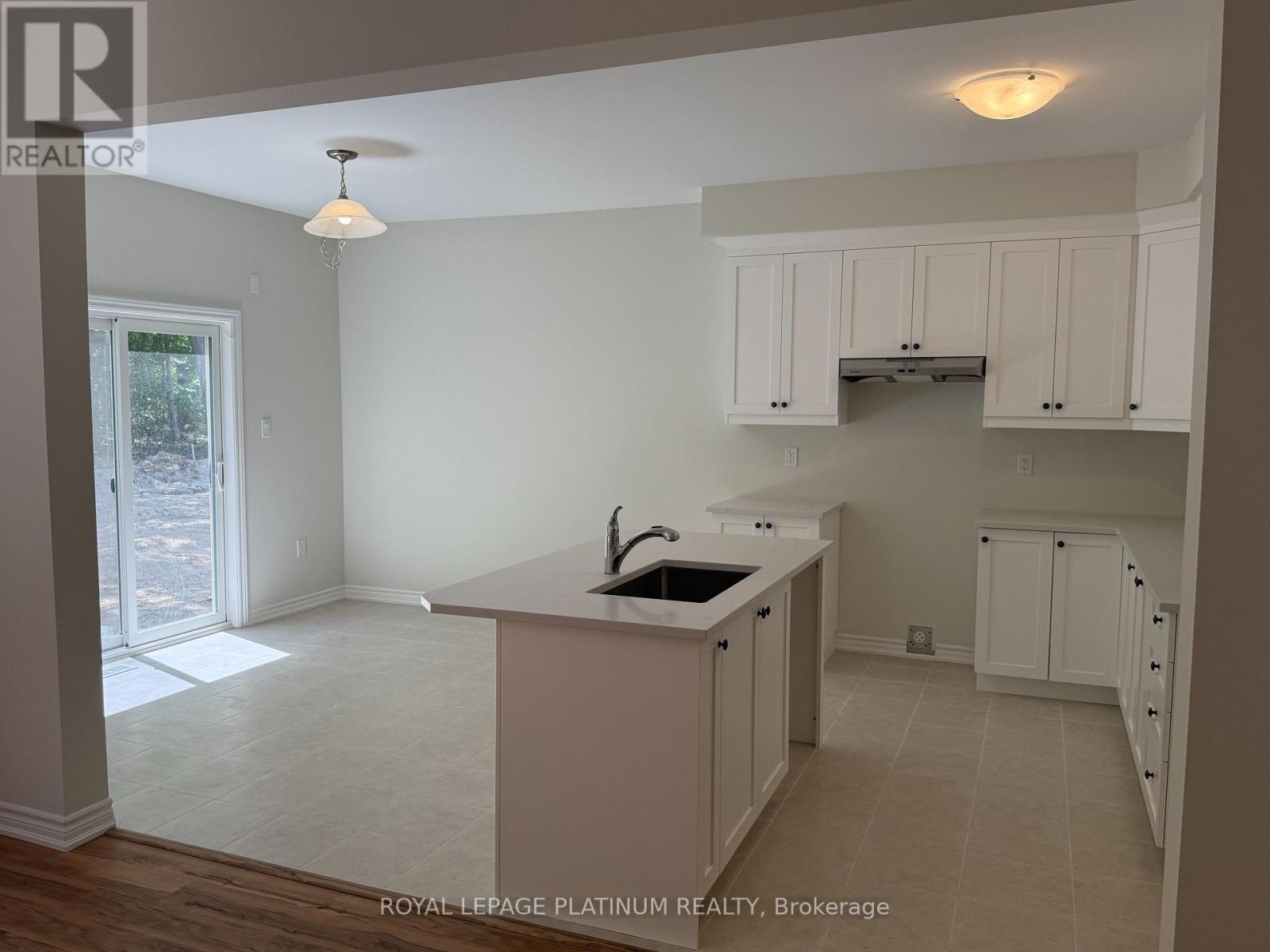 155 Mceachern Lane, Gravenhurst, Ontario  P1P 0H8 - Photo 18 - X12564024