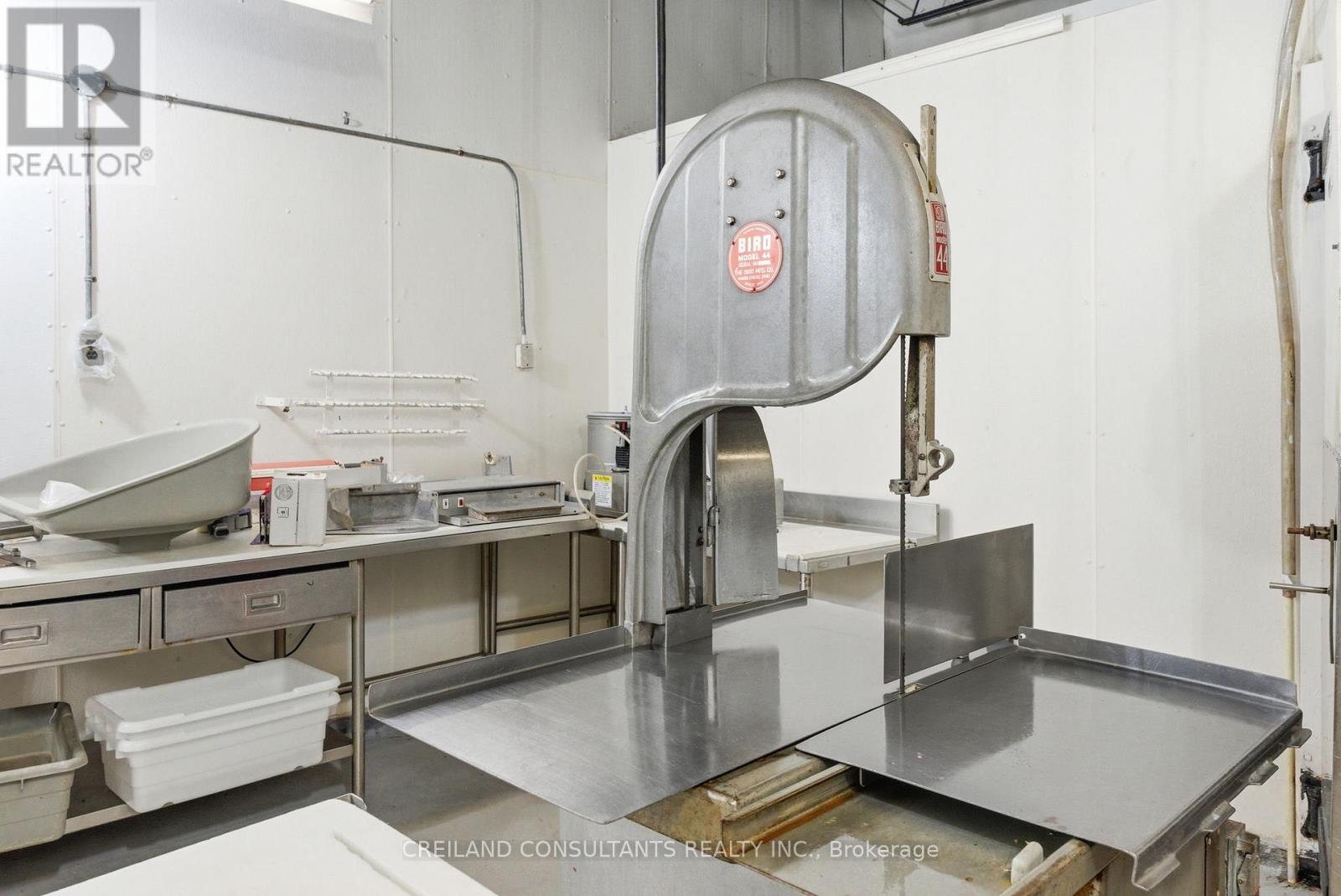 2133 Little Britain Road, Kawartha Lakes, Ontario  K9V 4R2 - Photo 36 - X12564026