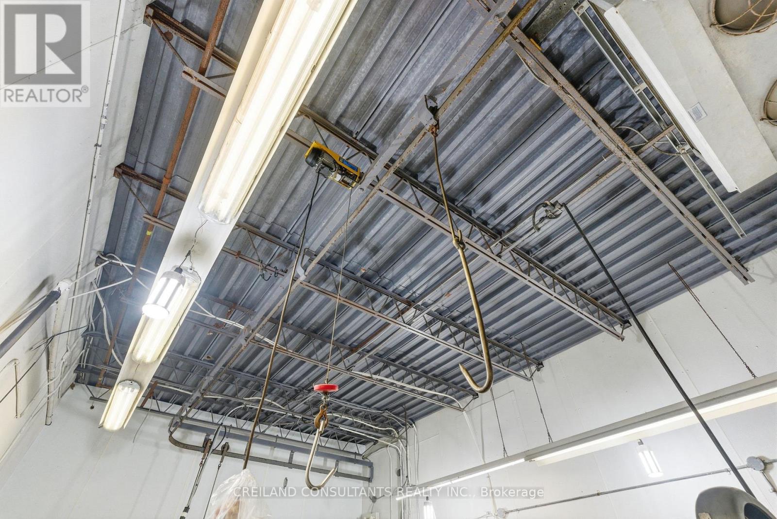 2133 Little Britain Road, Kawartha Lakes, Ontario  K9V 4R2 - Photo 17 - X12564040