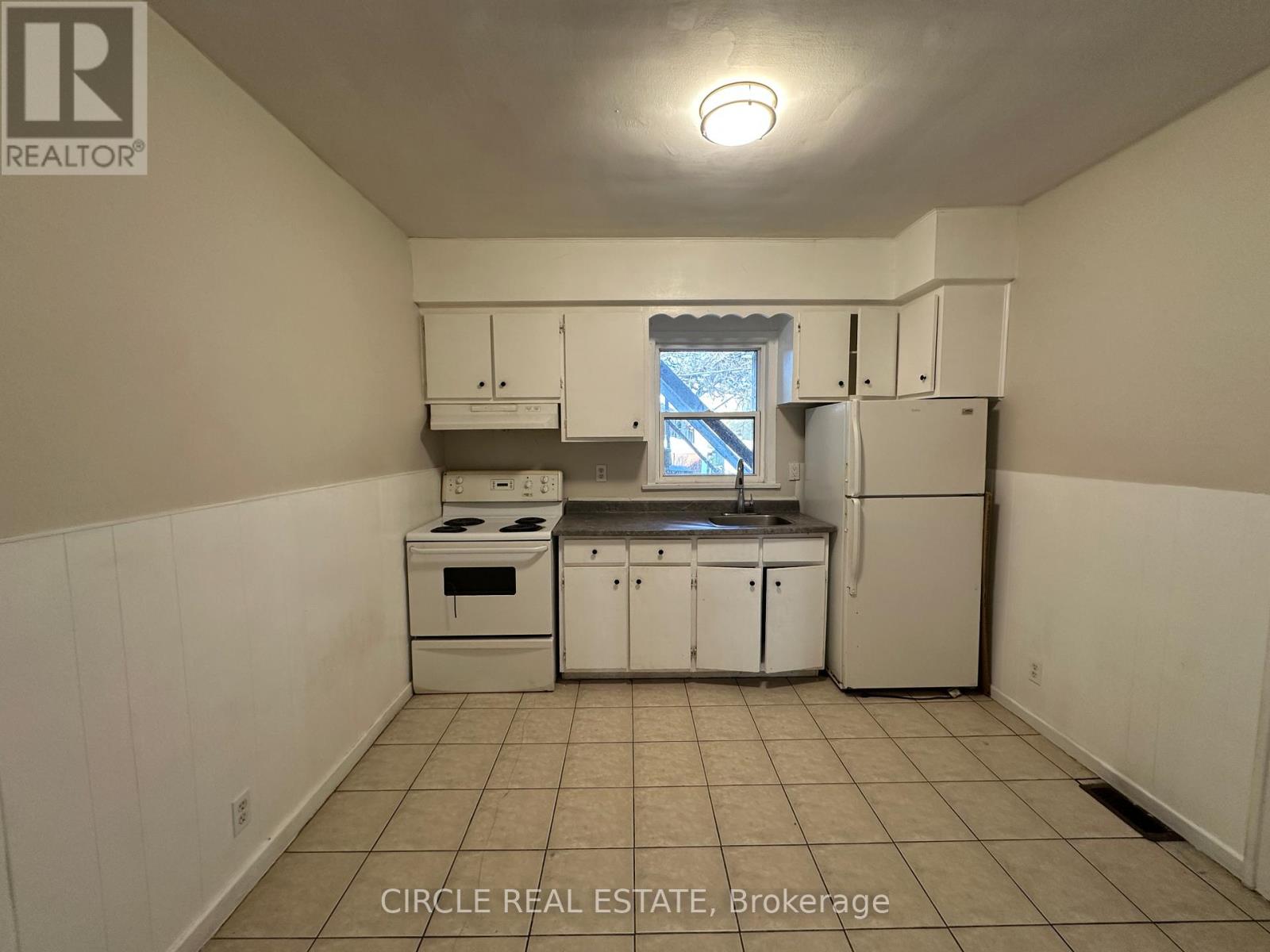 202-204 Mckay Avenue, Windsor, Ontario  N9B 1Z4 - Photo 10 - X12564062