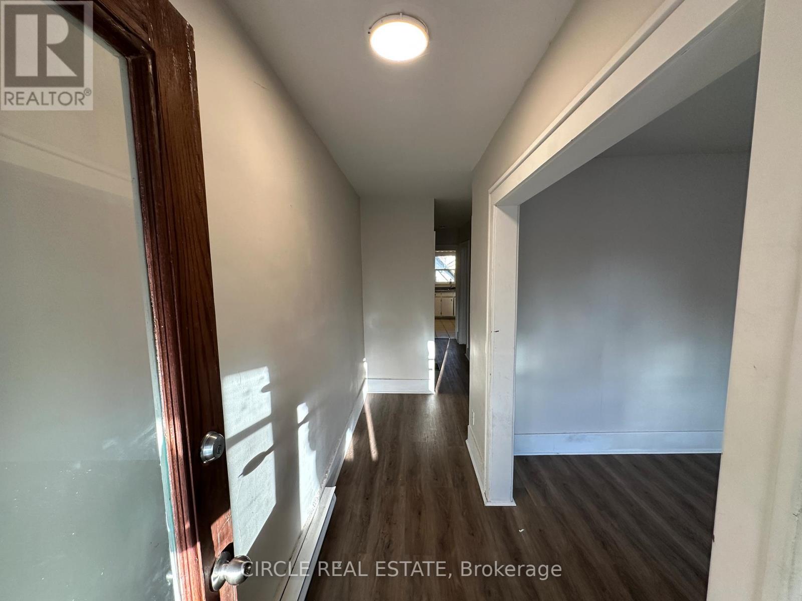 202-204 Mckay Avenue, Windsor, Ontario  N9B 1Z4 - Photo 2 - X12564062