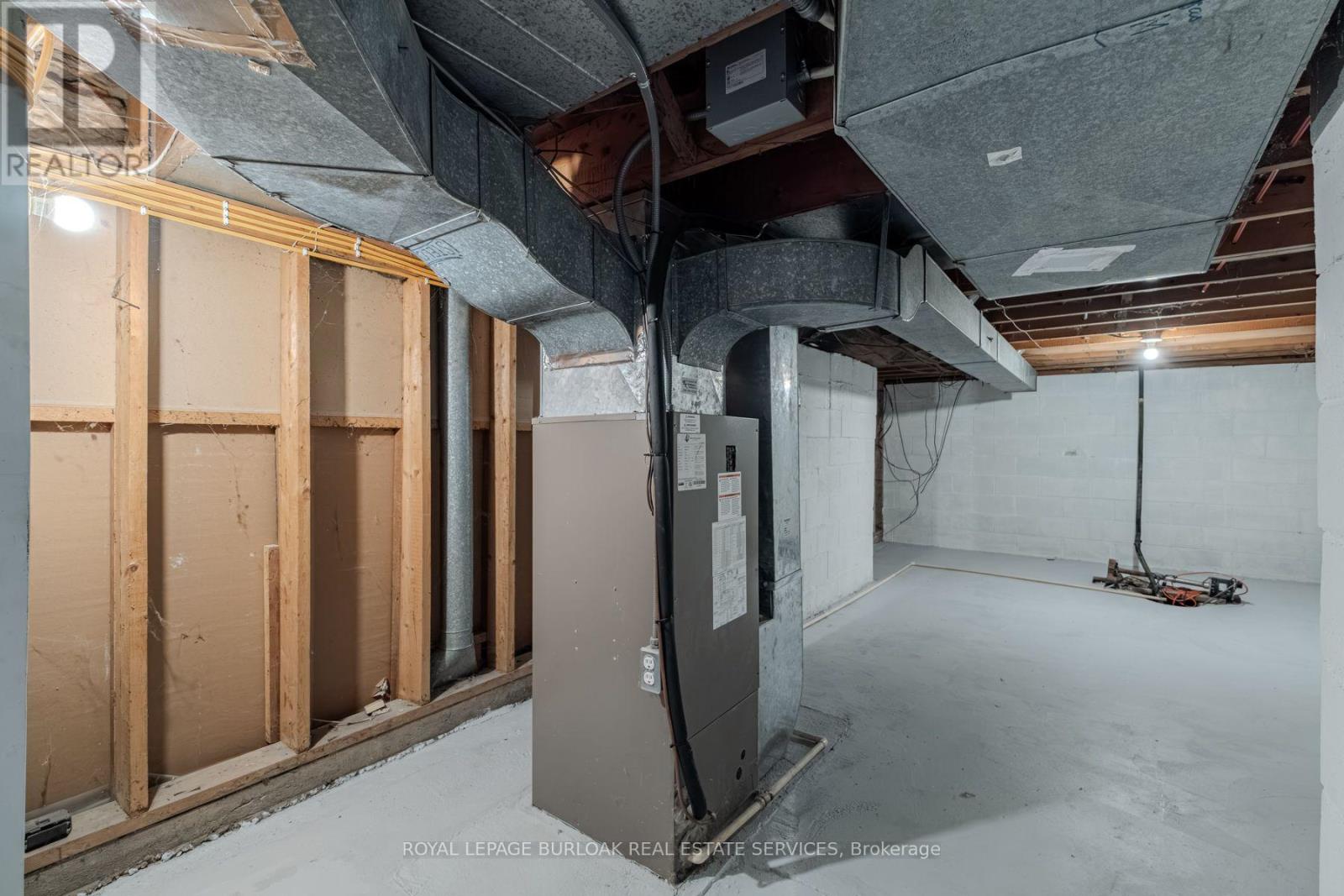 56 Eleventh Concession Road, Brant, Ontario  N0E 1E0 - Photo 34 - X12564092