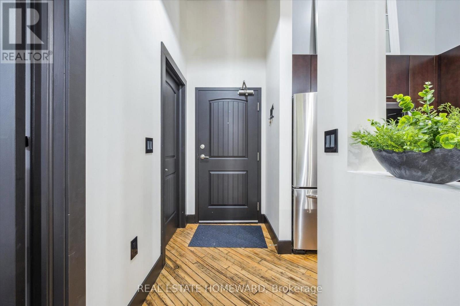 303 - 24 Cedar Street, Cambridge, Ontario  N1S 0B2 - Photo 9 - X12564122