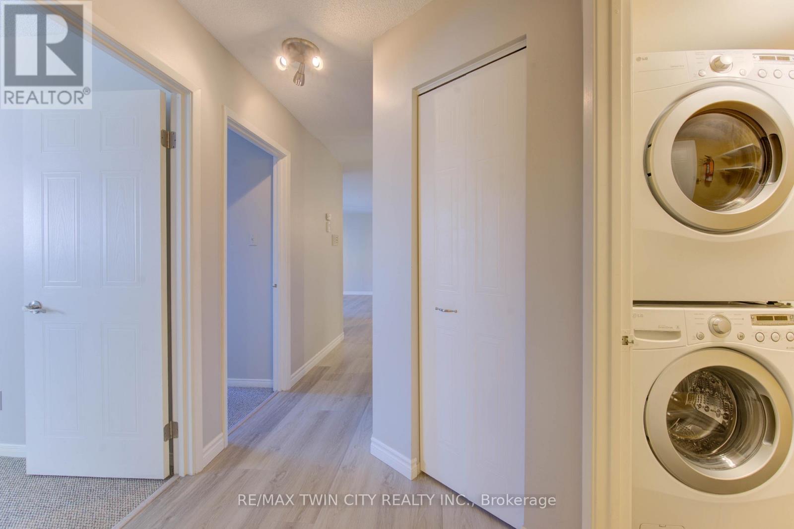 27 - 3085 Kingsway Drive, Kitchener, Ontario  N2C 2P1 - Photo 22 - X12564156