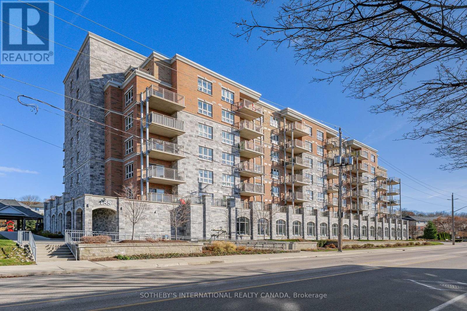 705 - 155 Water Street S, Cambridge, Ontario  N1R 3E2 - Photo 2 - X12564172