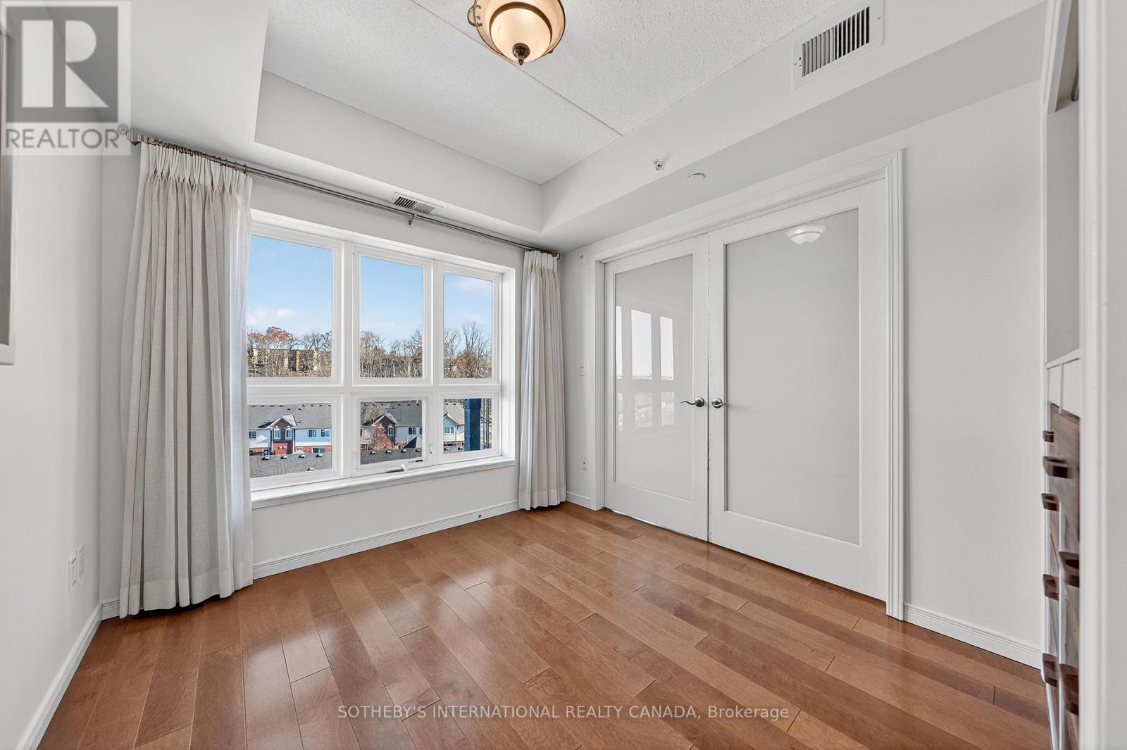 705 - 155 Water Street S, Cambridge, Ontario  N1R 3E2 - Photo 31 - X12564172