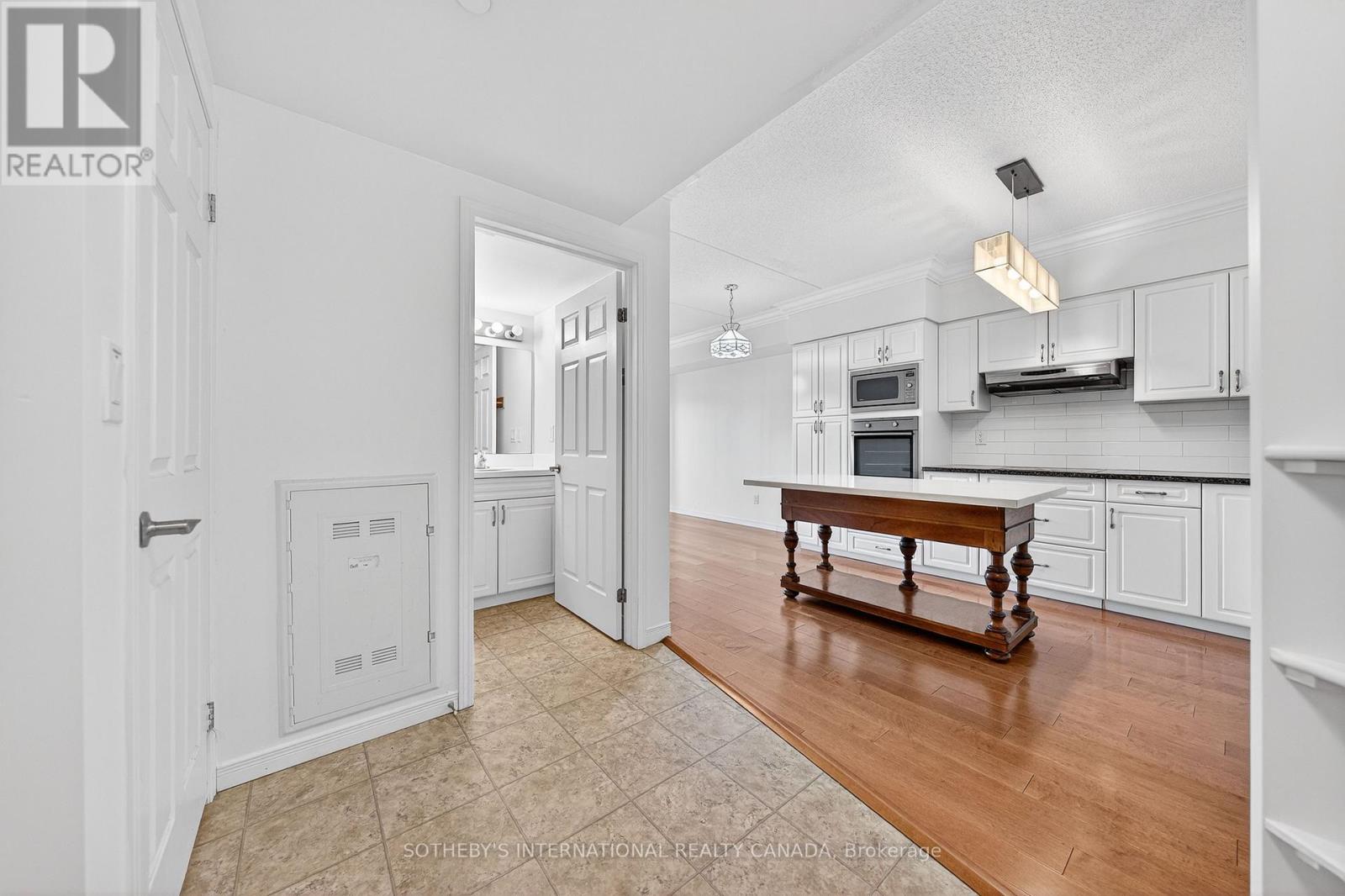 705 - 155 Water Street S, Cambridge, Ontario  N1R 3E2 - Photo 7 - X12564172