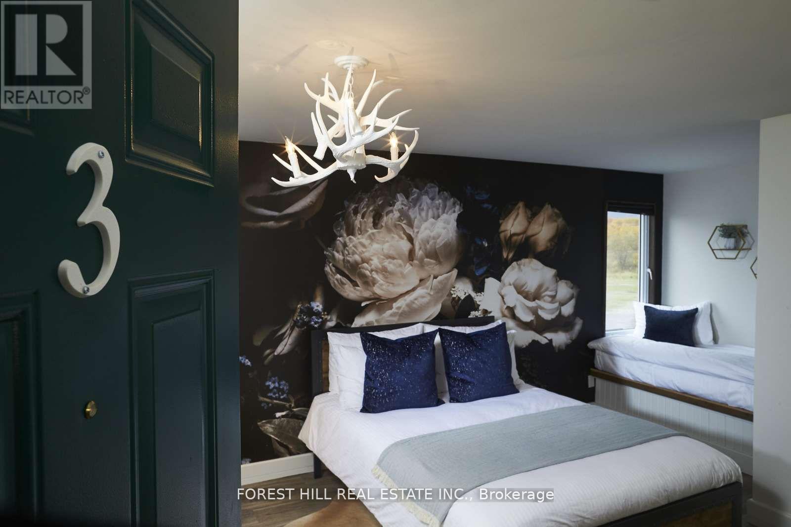 1014 Lois Lane, Minden Hills, Ontario  K0M 2L1 - Photo 22 - X12564196