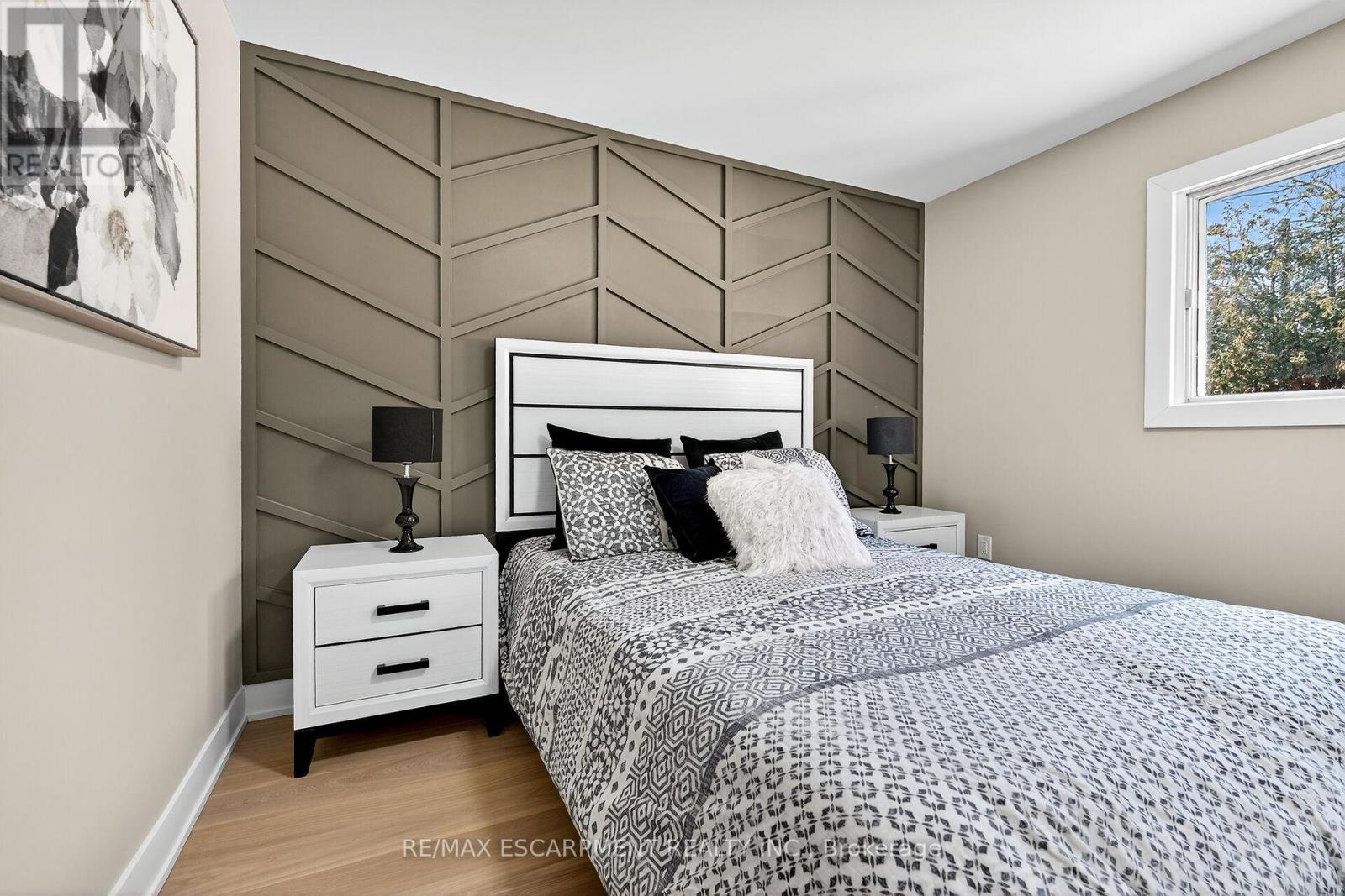 26 Martin Road, Hamilton, Ontario  L8K 3N1 - Photo 15 - X12564244