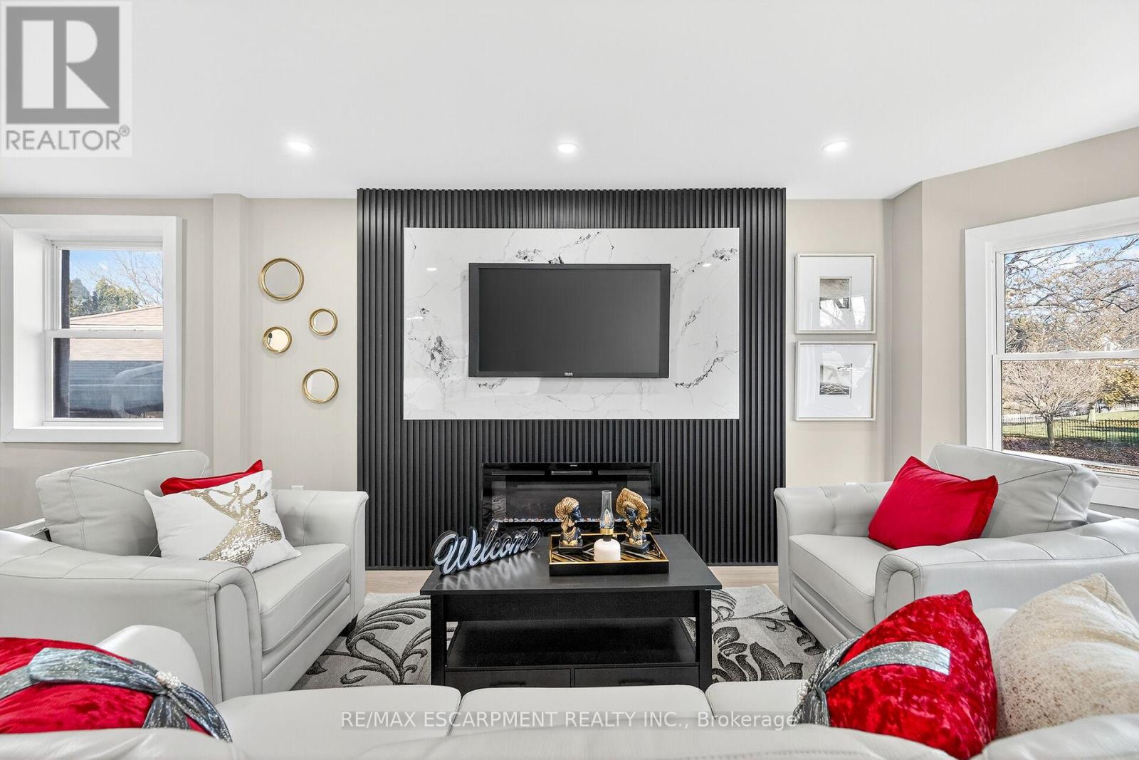 26 Martin Road, Hamilton, Ontario  L8K 3N1 - Photo 4 - X12564244