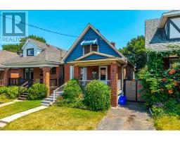 52 CONNAUGHT AVENUE N, Hamilton, Ontario