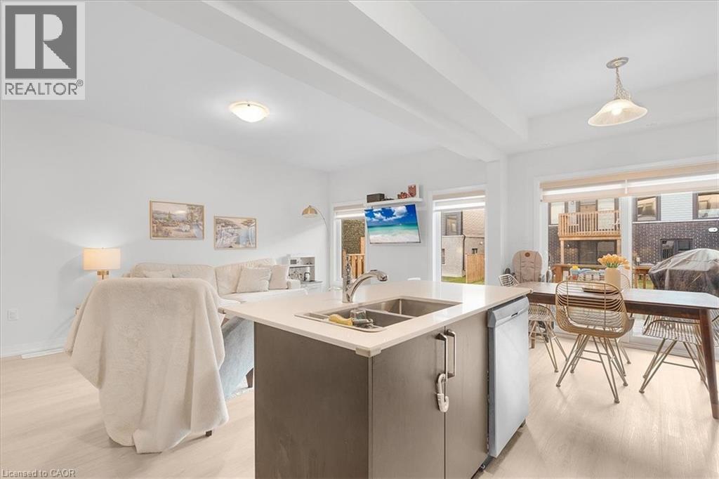 155 Equestrian Way Unit# 61, Cambridge, Ontario  N3E 0E8 - Photo 12 - 40789682