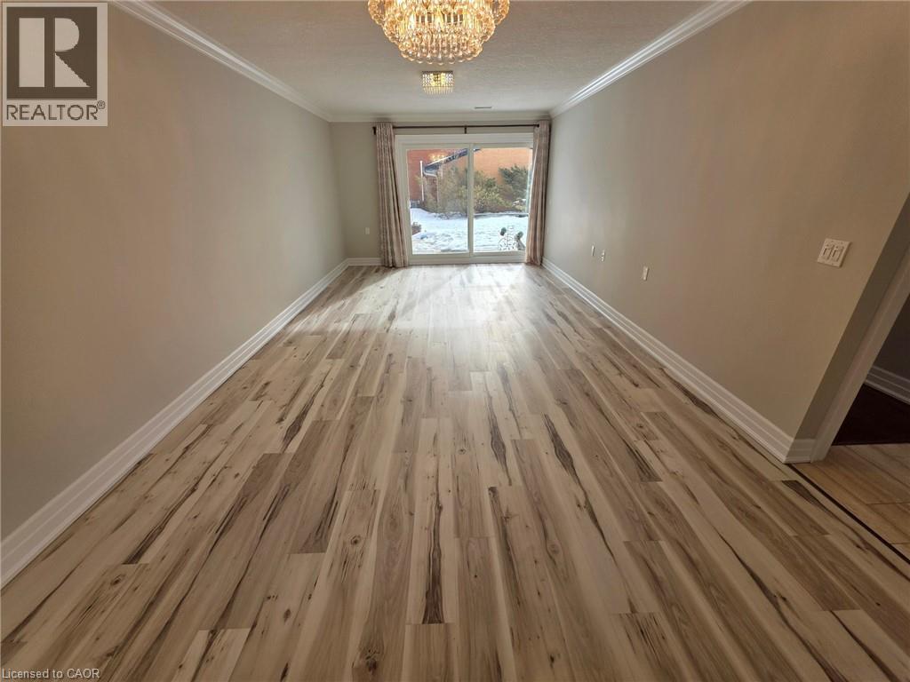 47 Szollosy Circle, Hamilton, Ontario  L9B 1T8 - Photo 12 - 40789672