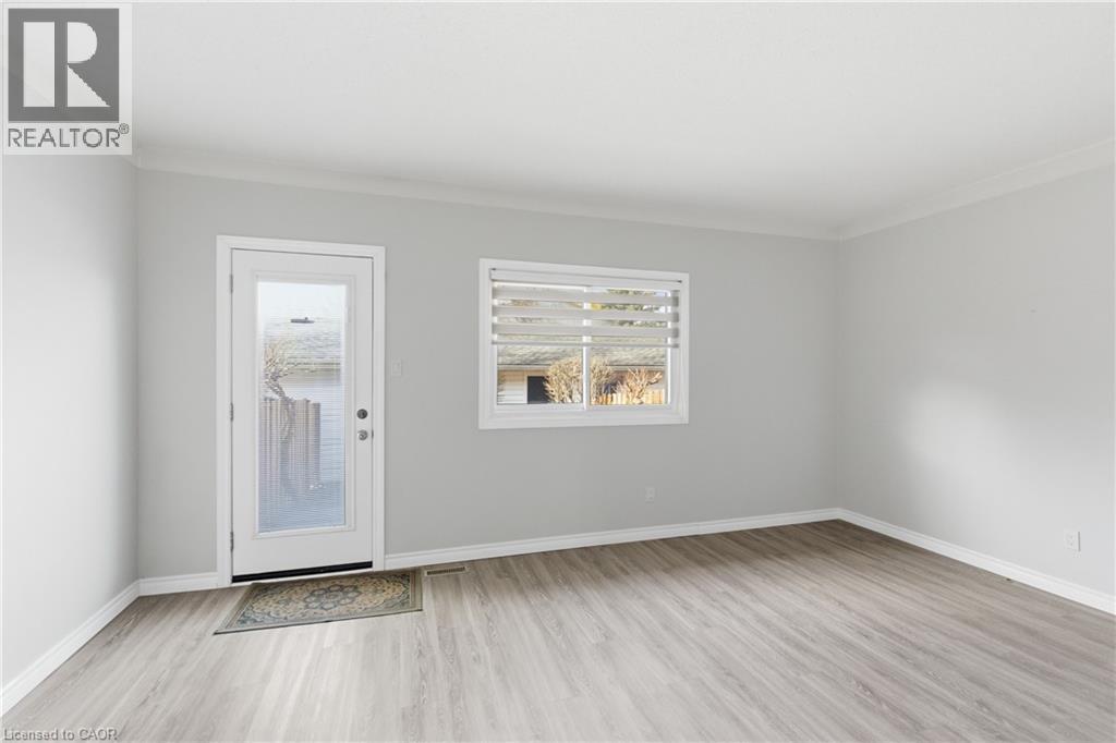 185 Denistoun Street Unit# 2, Welland, Ontario  L3C 6J6 - Photo 8 - 40789669