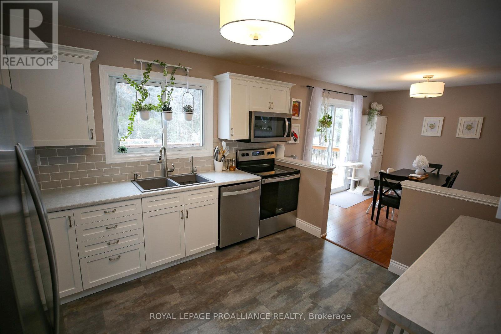 6020 County Road 29 Highway, Elizabethtown-Kitley, Ontario  K6V 5T4 - Photo 10 - X12564316