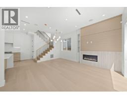 <div class="price">$1,699,999</div> 1 6461 E Prince Edward Street, Vancouver<br><div style="margin-bottom:8px;"><small>Oakwyn Realty Ltd.</small></div><div class='bed_bath'>3 Bed | 4 Bath</div>