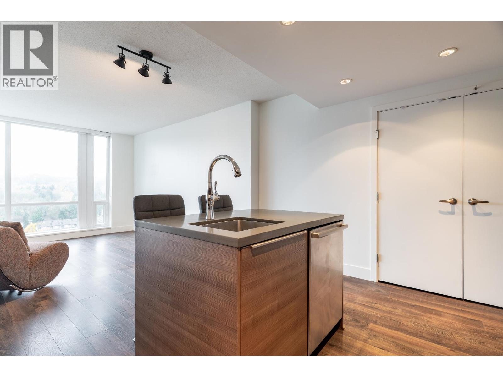 1501 1550 Fern Street, North Vancouver, British Columbia  V7J 0A9 - Photo 8 - R3069093