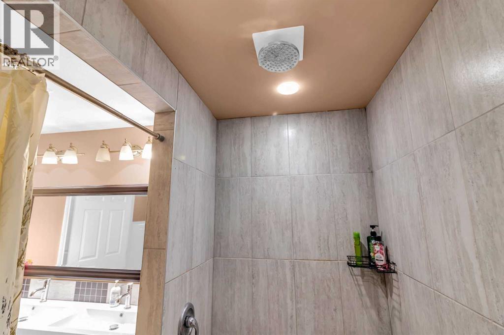 43 Martindale Court Ne, Calgary, Alberta  T3J 2V8 - Photo 32 - A2269906